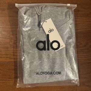 ALO Yoga Heather Gray Pullover